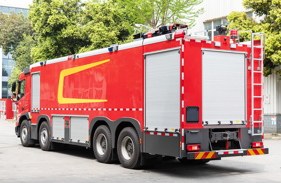 Volvo camión de 25 toneladas de espuma para extinción de incendios de buena calidad vehículo especializado China fábrica