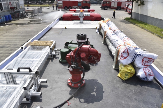 Sinotruk HOWO tanque de espuma de agua camión de bomberos precio bajo China fabricante especializado